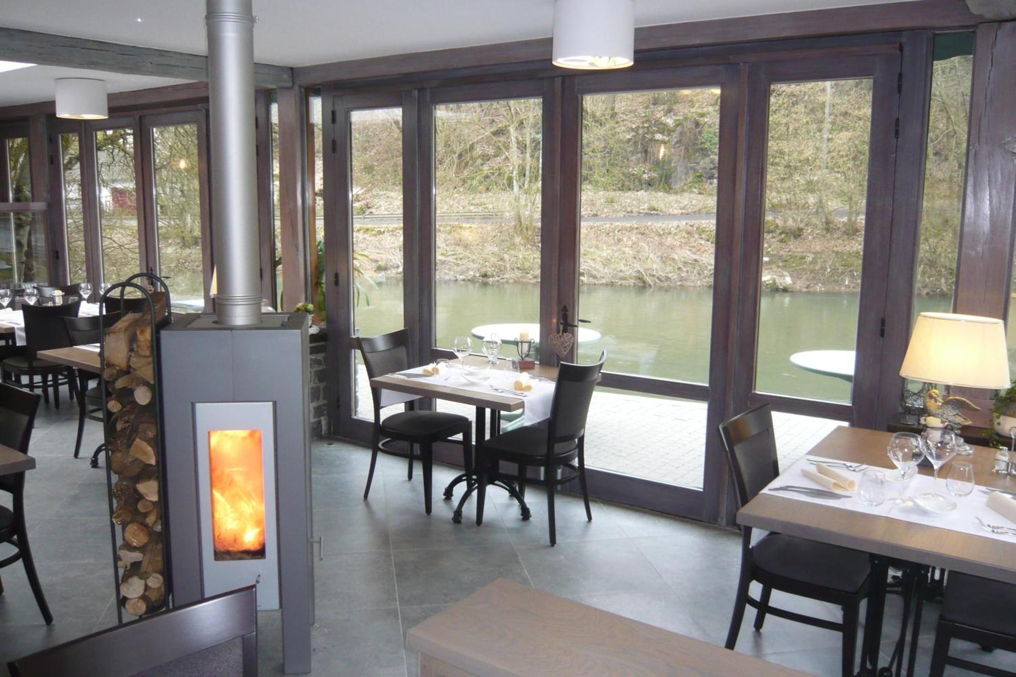 Hotel/Restaurant A La Ferme Ferrières Eksteriør billede