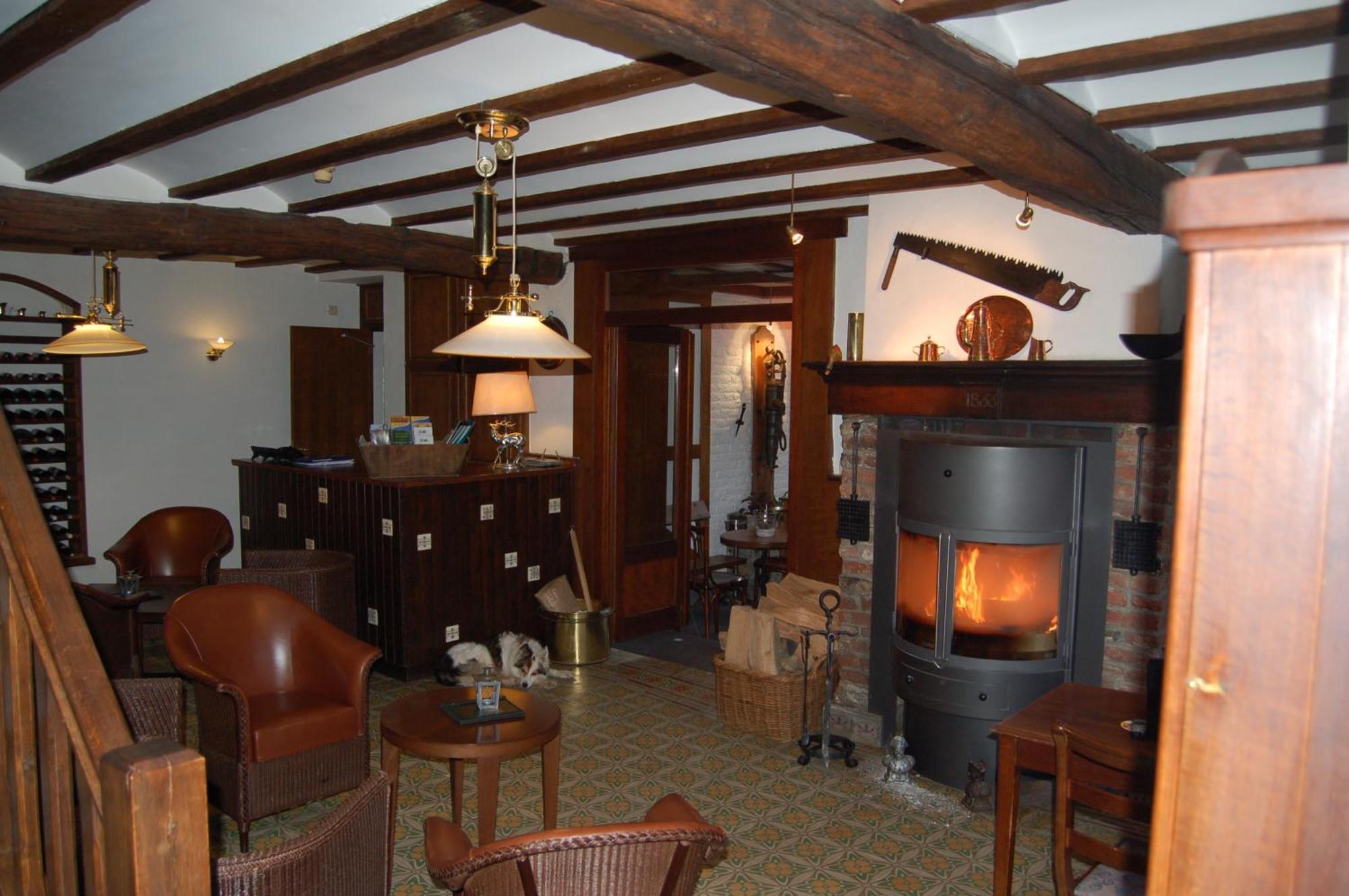Hotel/Restaurant A La Ferme Ferrières Eksteriør billede