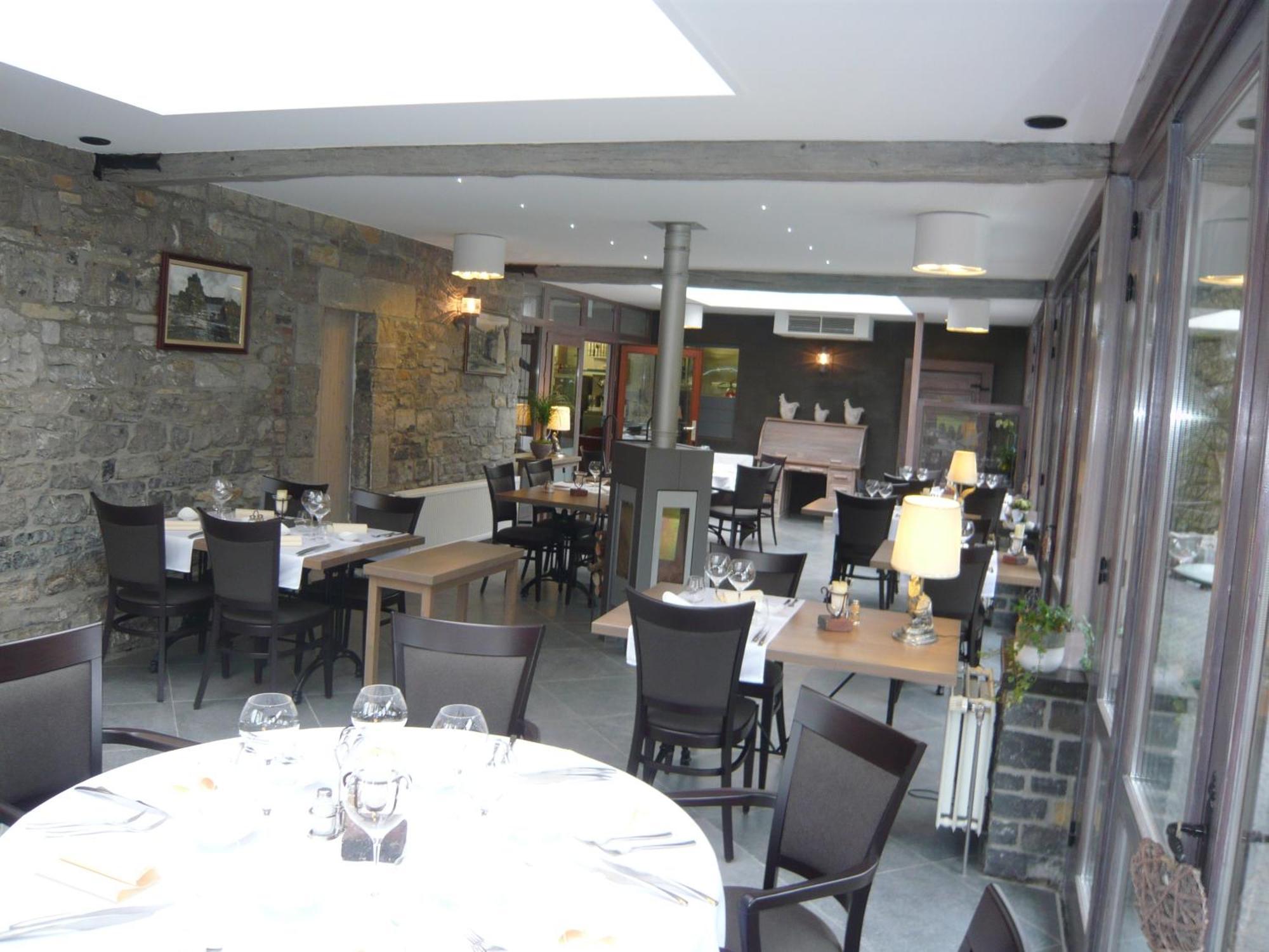 Hotel/Restaurant A La Ferme Ferrières Eksteriør billede